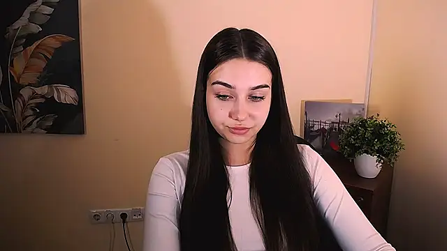 Lili magic online show from 09.14.25