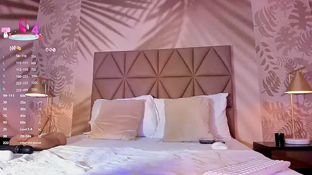 LIAH IZUMI online show from 03.06.25