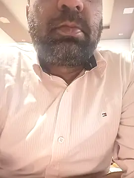 lund lol online show from 02.25.25