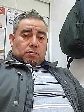 Manolete007x online show from 11.19.25