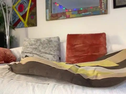 Malena525 online show from 12.30.24