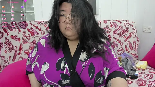 Nadine asian online show from 07.25.26