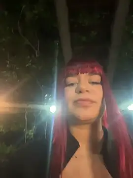 Snapshot of RavenM8 chatting on 11.27.25 RavenM8 online show from 11.27.25