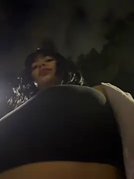 Snapshot of RavenM8 chatting on 02.19.26 RavenM8 online show from 02.19.26