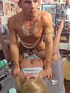 Snapshot of luvs2cumm69 chatting on 12.30.24 luvs2cumm69 online show from 12.30.24