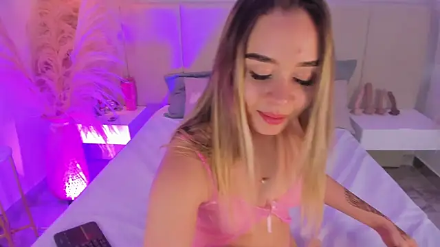 sofia pamela online show from 03.22.25