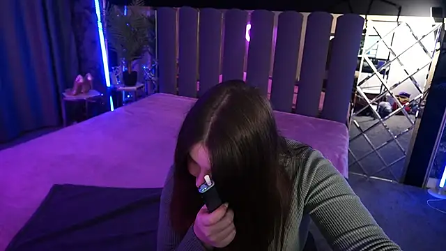 RosieMoons online show from 11.04.25