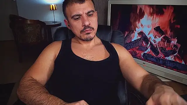 Snapshot of officeman7 chatting on 01.20.25 officeman7 online show from 01.20.25