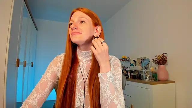 Aliceginger99 online show from 07.24.26
