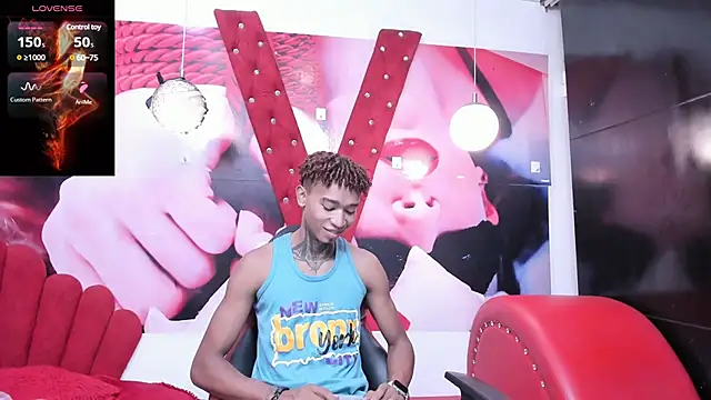 sexy blacks  online show from 01.21.25