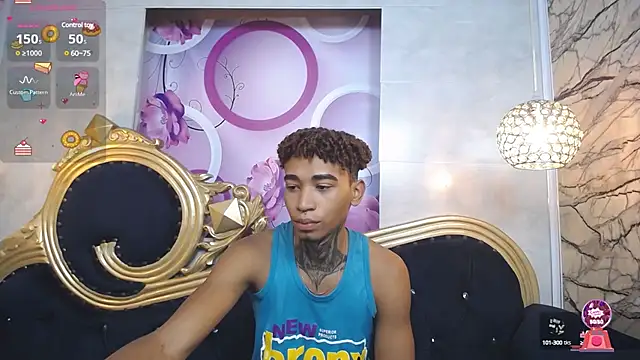 sexy blacks  online show from 01.22.25