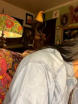 Snapshot of sexyasscougar chatting on 11.07.25 sexyasscougar online show from 11.07.25