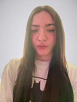 Snapshot of ShannonShanny chatting on 03.04.25 ShannonShanny online show from 03.04.25