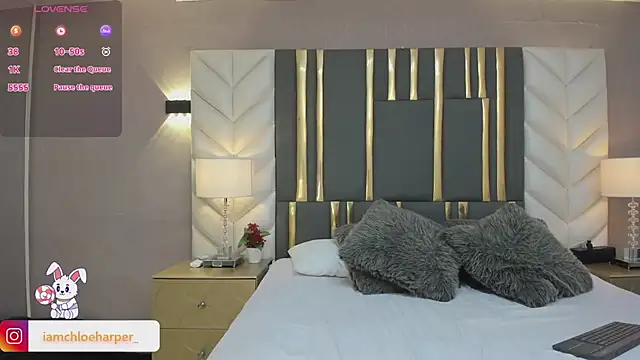 ChloeHarper  online show from 02.26.25