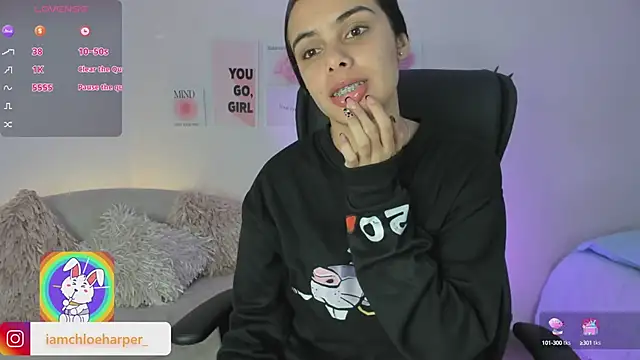 ChloeHarper  online show from 03.04.25