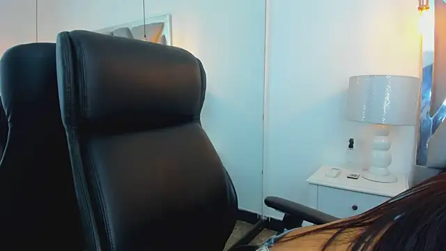 ChloeHarper  online show from 10.15.25