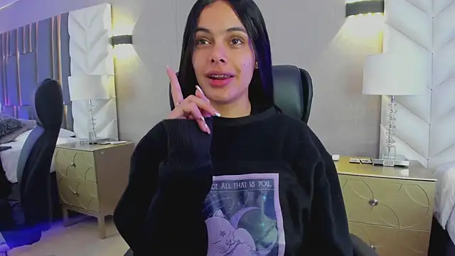 ChloeHarper  online show from 01.07.26