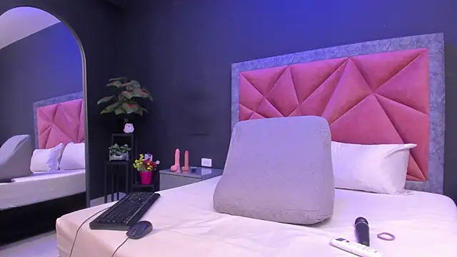 mia milff online show from 07.01.26
