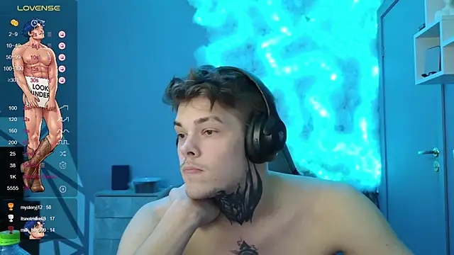 Snapshot of DENIS_HERE chatting on 12.07.24 DENIS HERE online show from 12.07.24