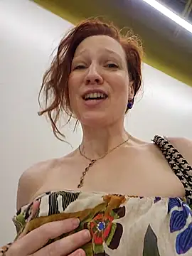 Exhibitionsplit online show from 07.26.26