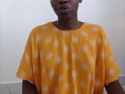 black   ghodess online show from 11.02.25