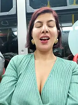 scarlett moore online show from 03.17.25