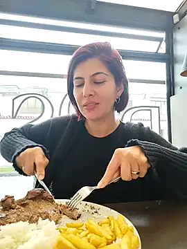 scarlett moore online show from 03.21.25