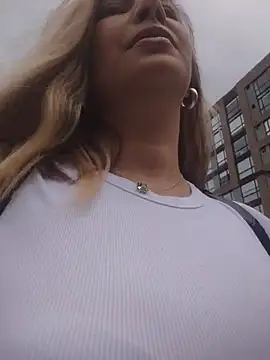scarlett moore online show from 06.08.26