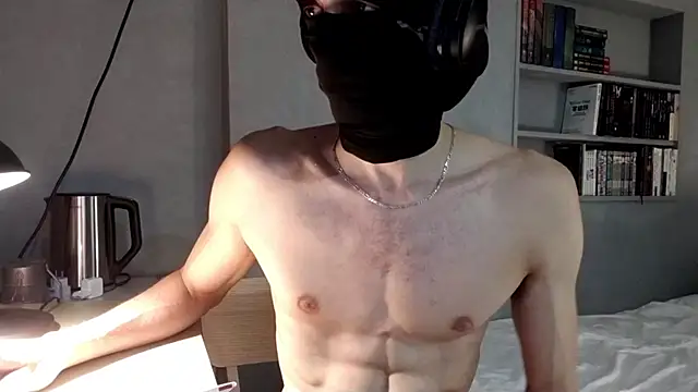 Snapshot of rippedbutskinny chatting on 05.28.26 rippedbutskinny online show from 05.28.26