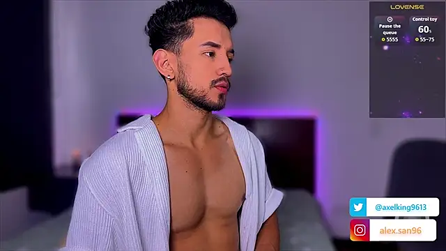 AxelKing1326 online show from 09.22.25