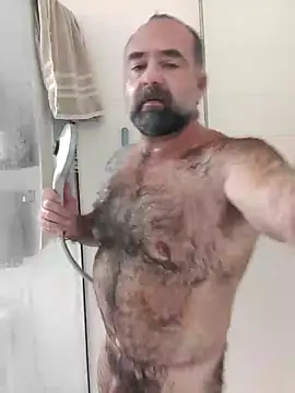 Snapshot of chainjulious chatting on 01.24.25 chainjulious online show from 01.24.25