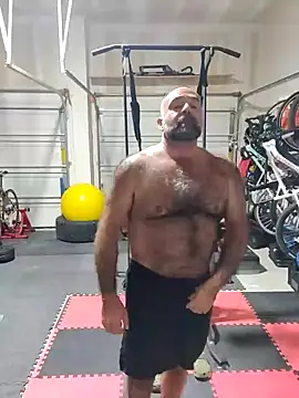 Snapshot of chainjulious chatting on 02.10.25 chainjulious online show from 02.10.25