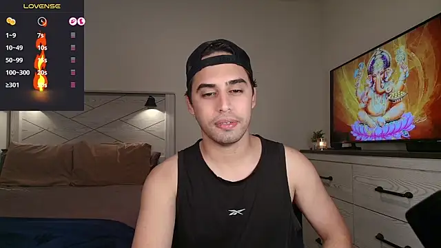 Snapshot of thonylewys chatting on 10.20.25 thonylewys online show from 10.20.25