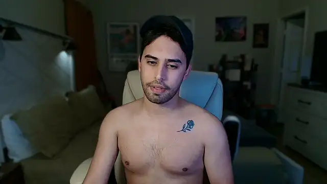 Snapshot of thonylewys chatting on 04.11.26 thonylewys online show from 04.11.26