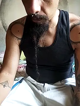 Snapshot of iirgastam3 chatting on 11.04.25 iirgastam3 online show from 11.04.25