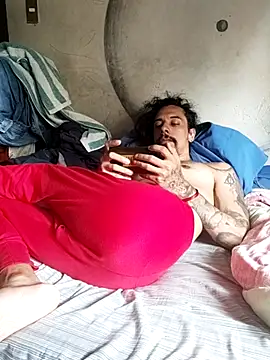 Snapshot of iirgastam3 chatting on 11.24.25 iirgastam3 online show from 11.24.25