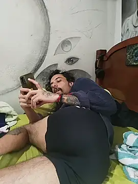 Snapshot of iirgastam3 chatting on 12.04.25 iirgastam3 online show from 12.04.25