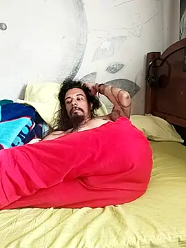 Snapshot of iirgastam3 chatting on 12.19.25 iirgastam3 online show from 12.19.25