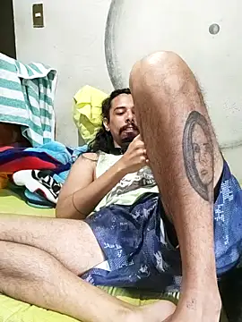 Snapshot of iirgastam3 chatting on 12.20.25 iirgastam3 online show from 12.20.25