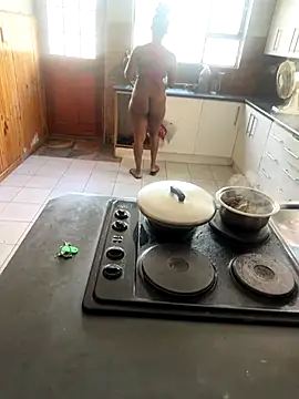 Snapshot of NastycoupleRZA chatting on 12.17.25 NastycoupleRZA online show from 12.17.25