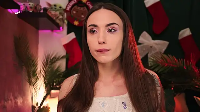 Snapshot of BabyYoda- chatting on 12.09.24 BabyYoda- online show from 12.09.24