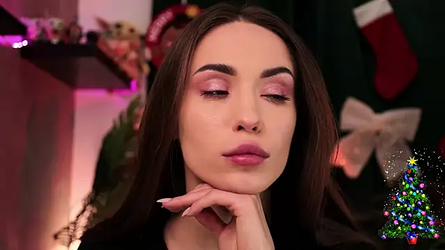 Snapshot of BabyYoda- chatting on 12.21.24 BabyYoda- online show from 12.21.24