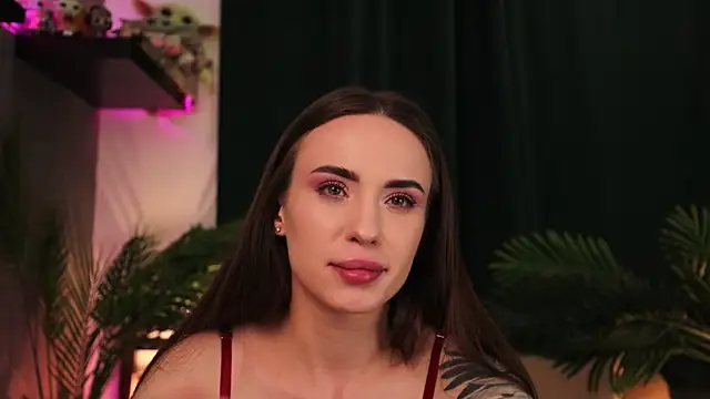 Snapshot of BabyYoda- chatting on 01.19.25 BabyYoda- online show from 01.19.25