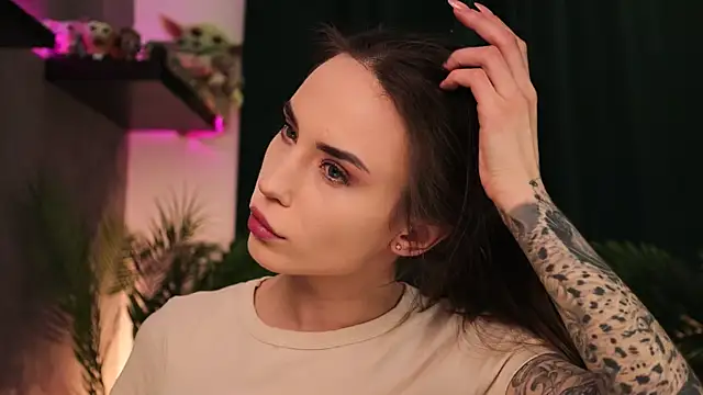 Snapshot of BabyYoda- chatting on 02.27.25 BabyYoda- online show from 02.27.25