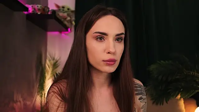 Snapshot of BabyYoda- chatting on 03.05.25 BabyYoda- online show from 03.05.25