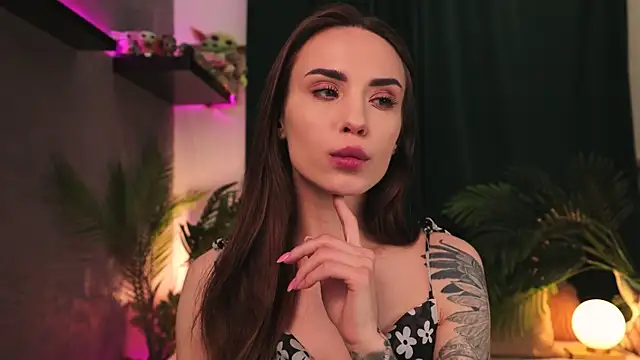 Snapshot of BabyYoda- chatting on 03.13.25 BabyYoda- online show from 03.13.25