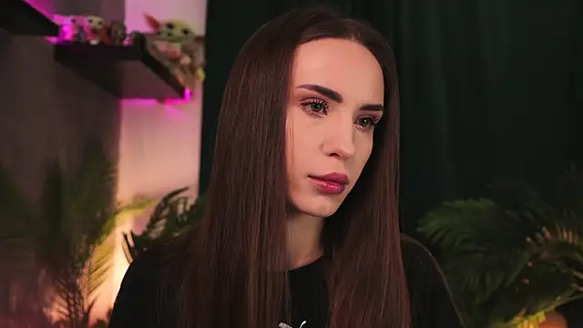 Snapshot of BabyYoda- chatting on 03.13.25 BabyYoda- online show from 03.13.25