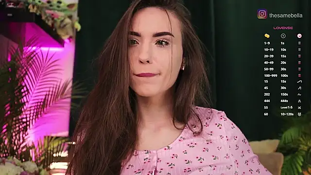 Snapshot of BabyYoda- chatting on 11.27.25 BabyYoda- online show from 11.27.25