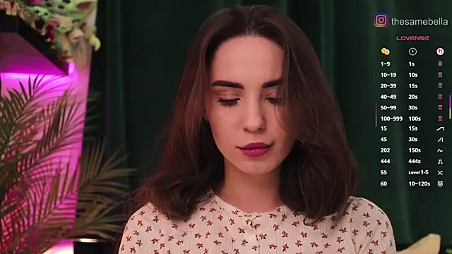 Snapshot of BabyYoda- chatting on 02.08.26 BabyYoda- online show from 02.08.26