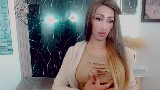 hilary rodriguez online show from 06.09.26